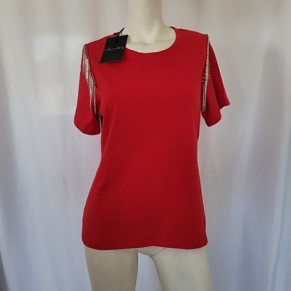A love story red Top - Picture 8 of 14